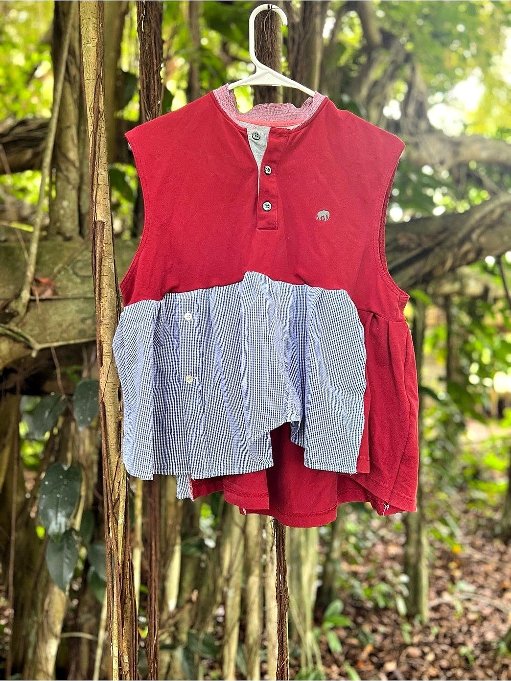 Upcycled tshirt red and blue